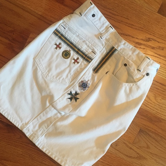 Vintage White Denim Mini - Picture 3 of 16